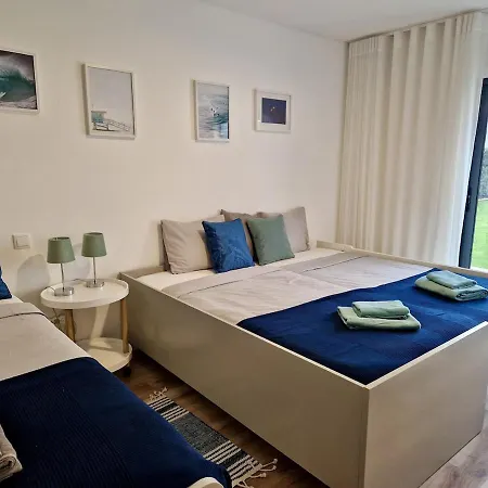 Deep Blue Ac Heating Complex With Pool & Bbq Apartament *