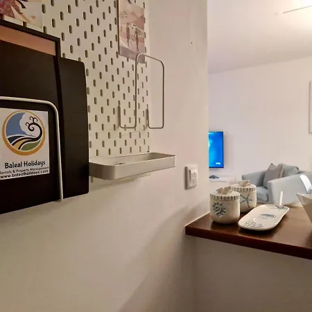 Deep Blue Ac Heating Complex With Pool & Bbq * Ferrel (Leiria)