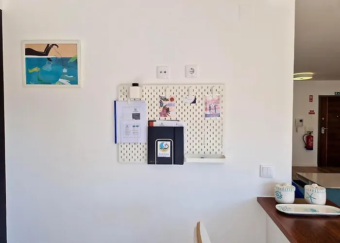 Deep Blue Ac Heating Complex With Pool & Bbq