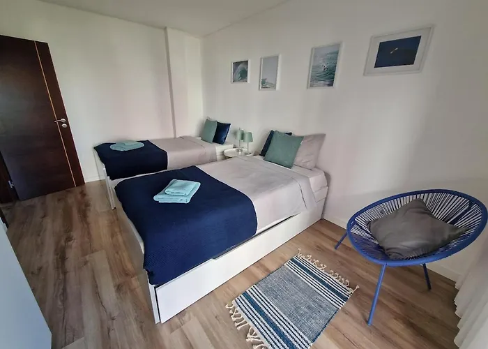 Deep Blue Ac Heating Complex With Pool & Bbq