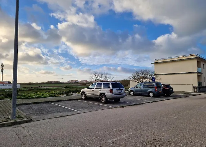 Deep Blue Ac Heating Complex With Pool & Bbq