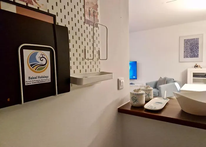 Deep Blue Ac Heating Complex With Pool & Bbq * Ferrel (Leiria)