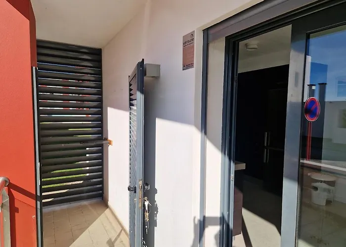 Διαμέρισμα Deep Blue Ac Heating Complex With Pool & Bbq *